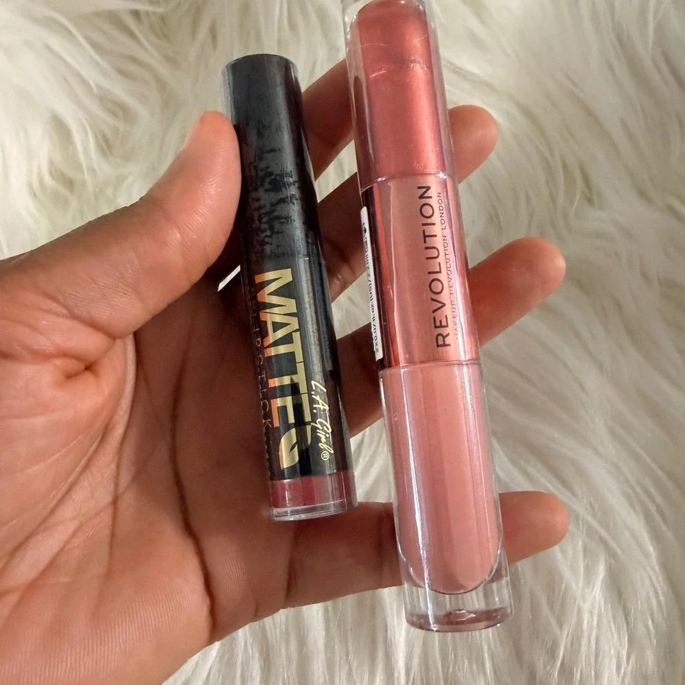 Makeup Revolution & LA Girl Eyeshadow Lipstick Set OS Pink Rose Gold NEW Matte